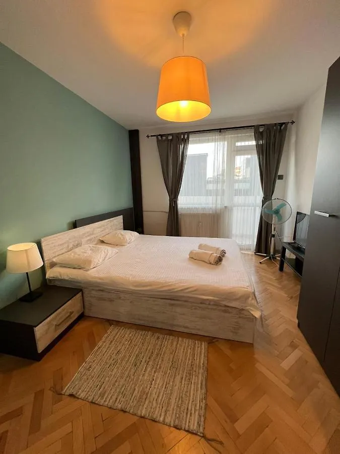 Apartment Al Malina 3Bdr Family Apt With Parking Space Near Airport And Iec Sofia